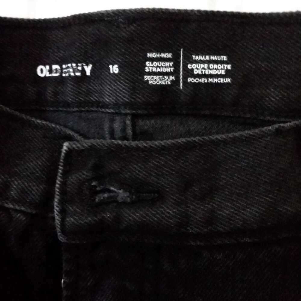 Old Navy Women’s Black Distressed Straight Leg Jeans – Size 16 – NWT - Picture 5 of 11